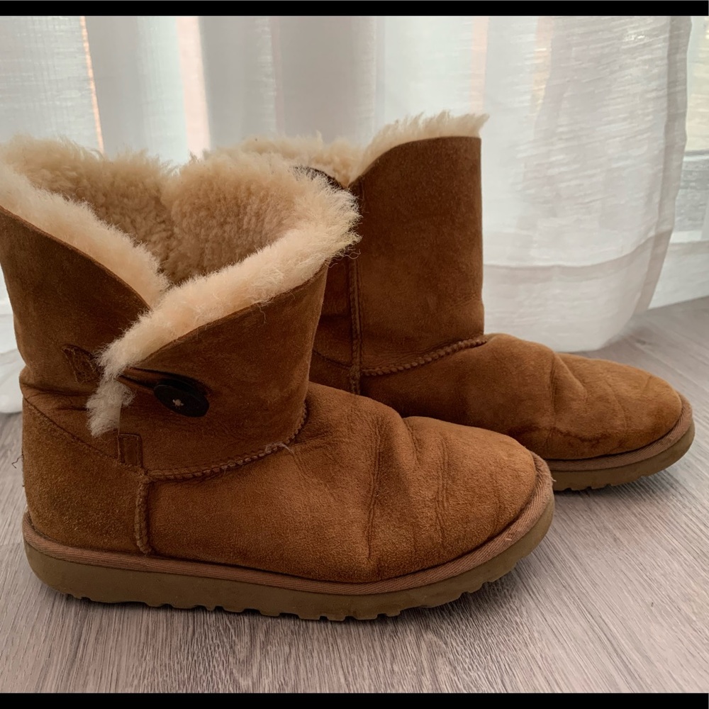 Ugg Bailey Button Genuine Shearling Lined Boot - image 2